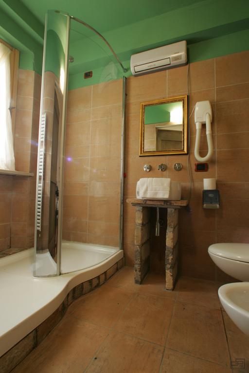 Ristorante Country House Isolabelgatto Villa Fano Bilik gambar
